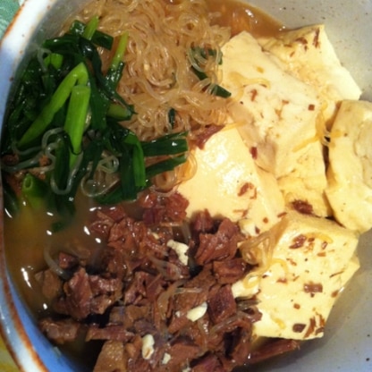 牛肉大和煮の缶詰、そのままだと家族全員苦手なので、頂き物に困っていました。
お豆腐と煮ると美味しいですね(*^^*)